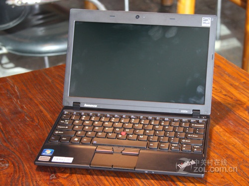 探索创新与经典的完美融合，ThinkPad Yoga的独特魅力