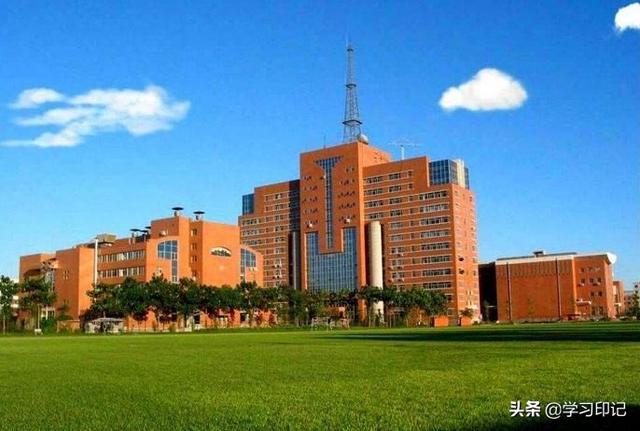 探索与关怀，北京大学第六医院的全面剖析